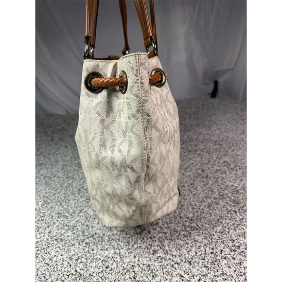 Michael Kors Jet Set Large Tote Bag Vanilla Cream Signature MK - Picture 3 of 12